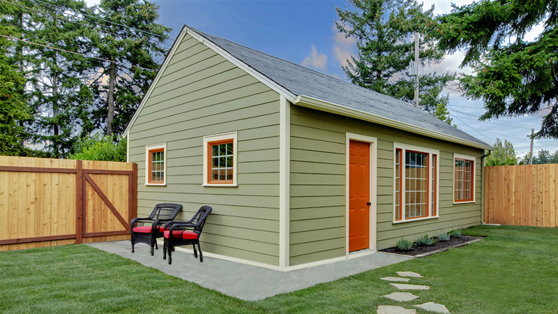 Accessible Bathroom Layout in Custom Backyard Suite