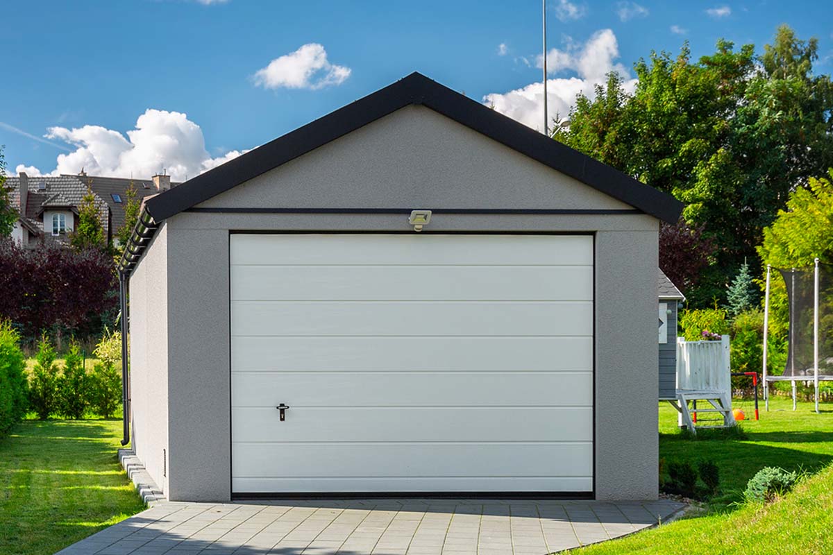 Custom Detached Garage Builders and Contractors Hamilton